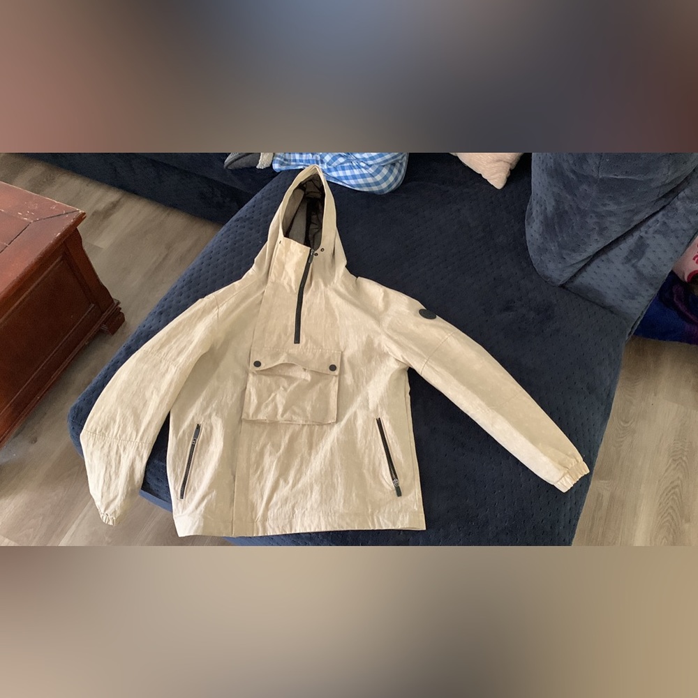 Michael kors cargo sweater  has a stitch spot on arm can’t find original price
